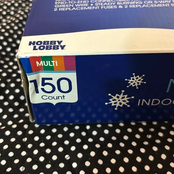 New! Net Lights.  150 Multi -color Net Lights. Green wire 48” by 72” - Picture 3 of 5